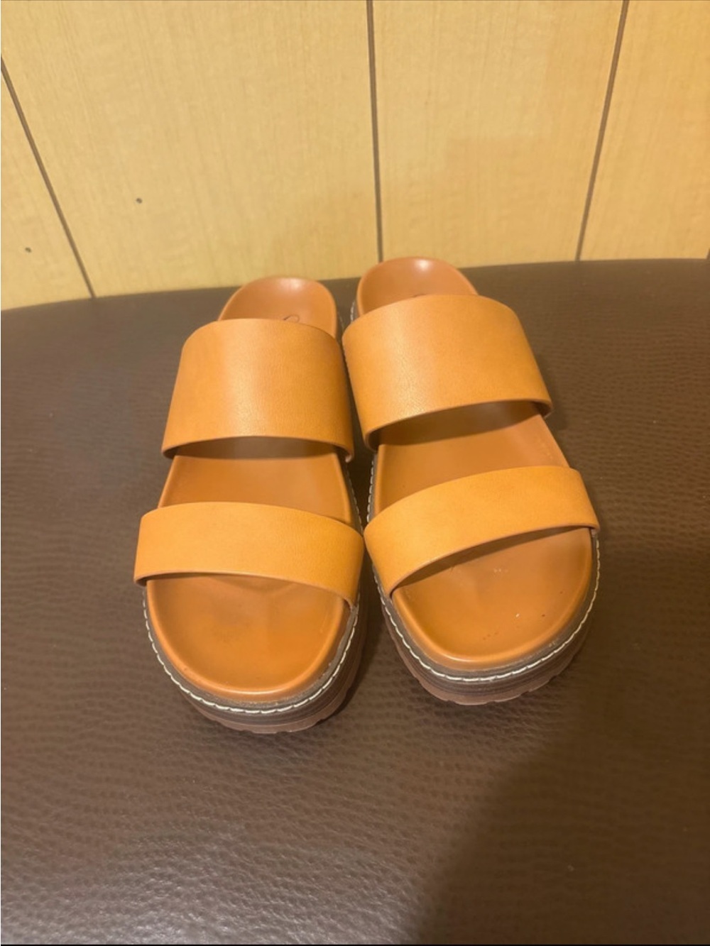 Women sandals